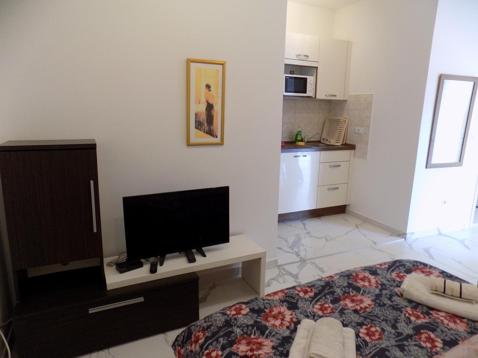 Leporiz Apartment