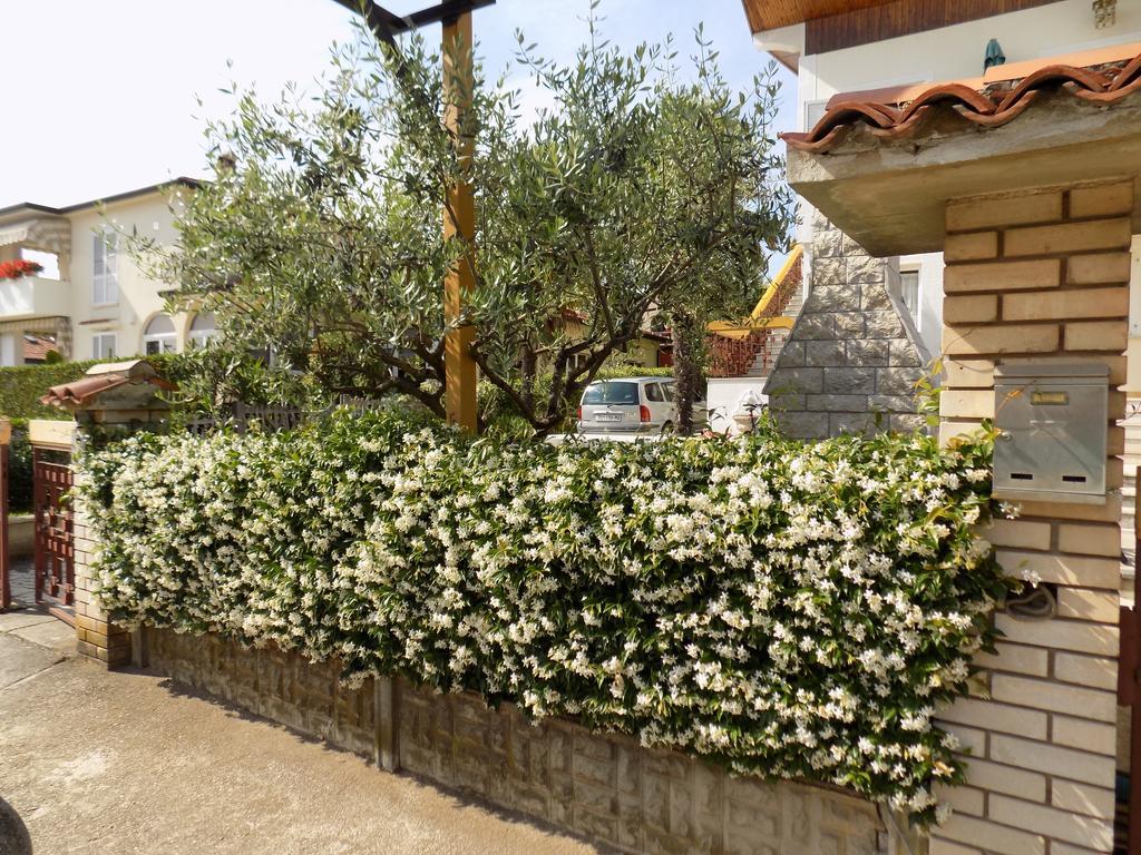 Leporiz Apartment